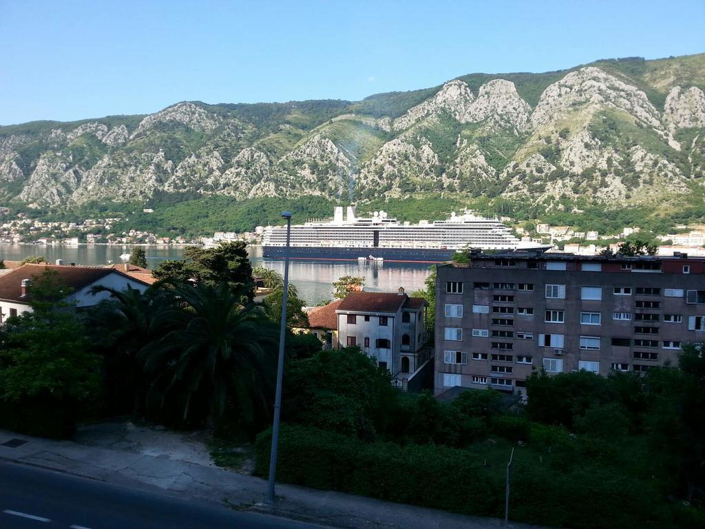 Apartment Ogi Kotor Habitación foto