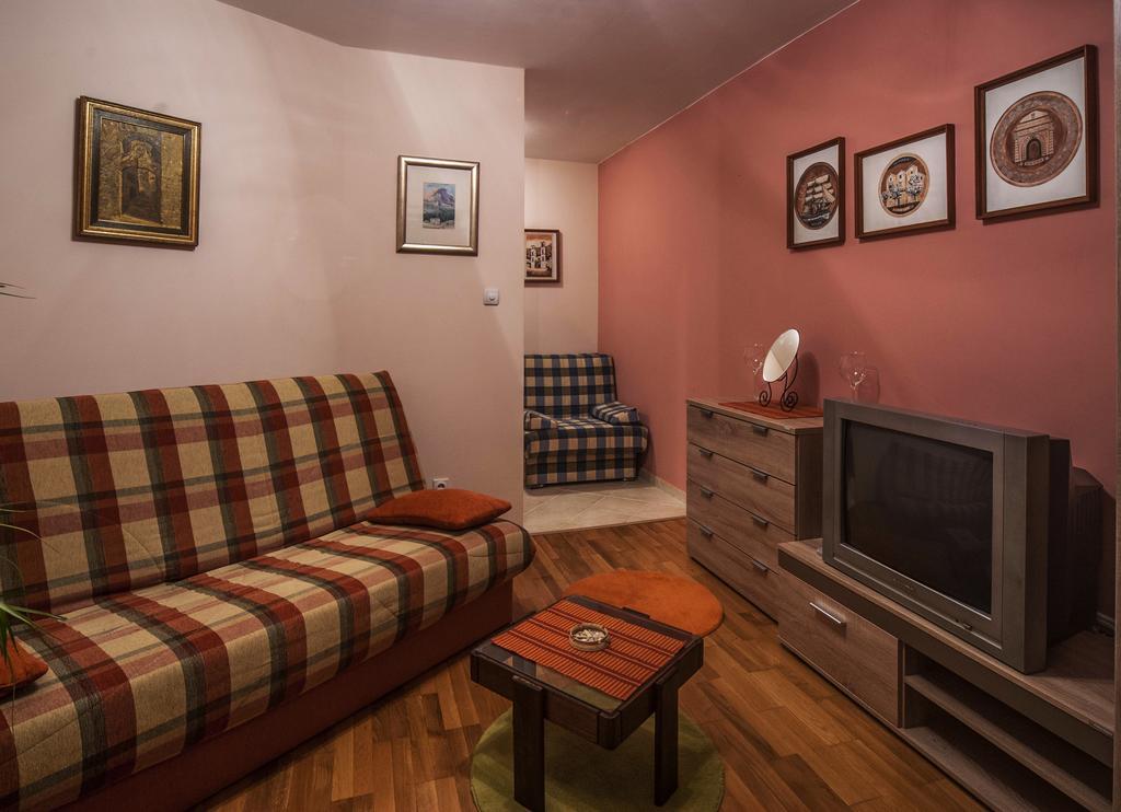 Apartment Ogi Kotor Habitación foto